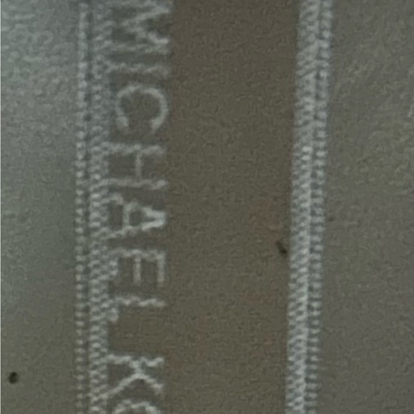 Michael Kors Leather Ankle Boots/Size 7 - Picture 5 of 5